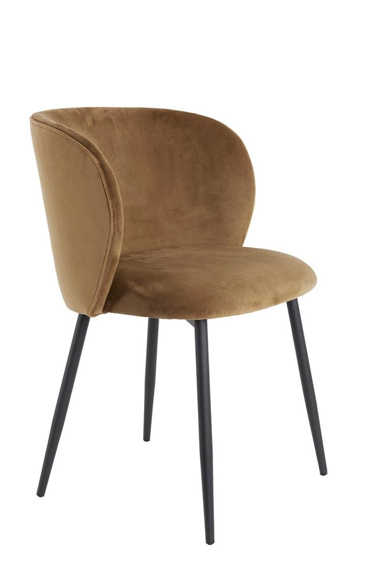 Mustard yellow velvet upholstered chair with curved backrest and black metal legs in a modern design.